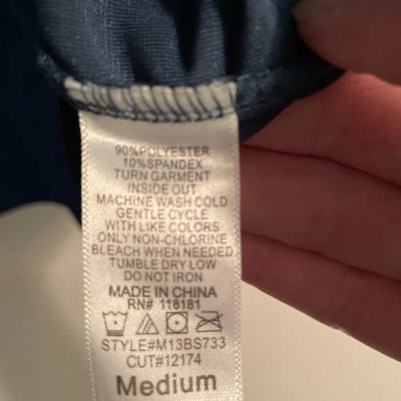 BLEU  ladies top. Medium/Deep Peacock. Glamour/Holiday/Classic - Picture 6 of 7